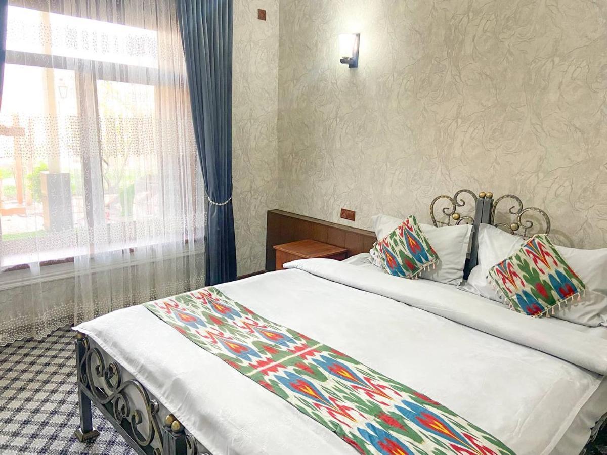 Evergreen Guesthouse Marghilon Exterior photo